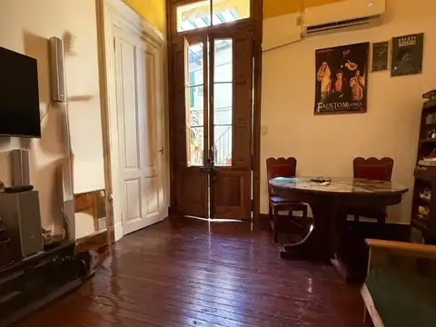 Depto Tipo Casa en Venta 50 años