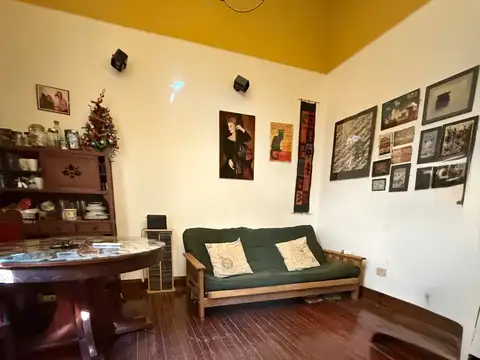 Depto Tipo Casa 3 ambientes con 1 baño