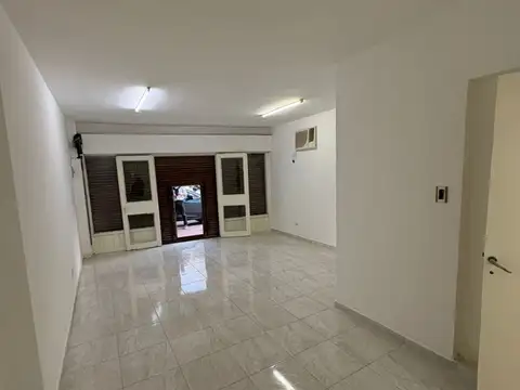 Local en Alquiler en San Juan, $ 580.000