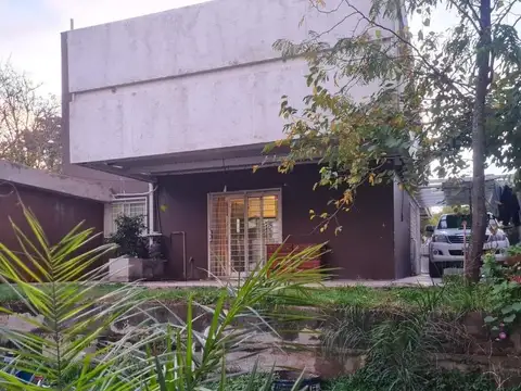 Storni 439
