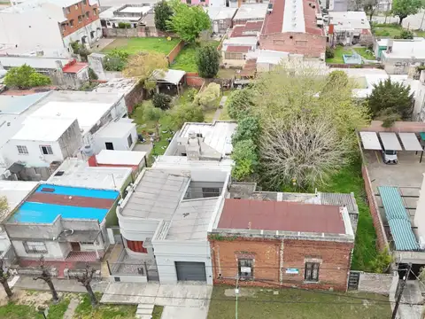 LOTE EN VENTA C/CASA A DEMOLER - EXCELENTE OPORTUNIDAD