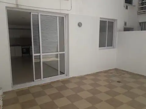 3 de febrero 523