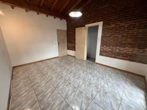 Depto Tipo Casa Monoambiente con 1 baño