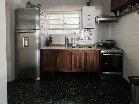 Depto Tipo Casa en Venta en Azcuenaga, USD 57.000