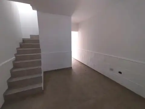 DUPLEX 3 AMB VENTA RANELAGH COCHERA Y QUINCHO