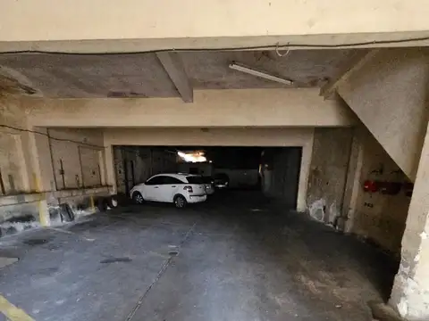 Galpón EN VENTA de 250 m2, excelente zona norte Rosario a metros de Alberdi