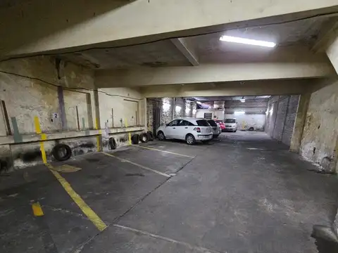 Galpón EN VENTA de 250 m2, excelente zona norte Rosario a metros de Alberdi