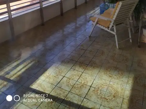 Hipolito Irigoyen 100, Piso 8
