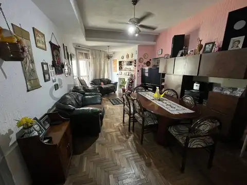 Lebenshon 800, Piso 0