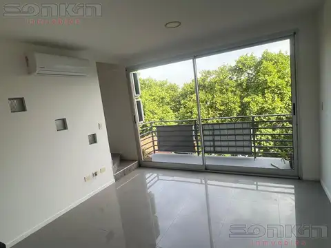 HERMOSO DEPARTAMENTO EN VENTA - 3 AMBIENTES - ZONA OLIVOS