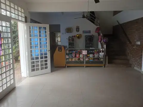 VENTA , GRAN INMUEBLE COMERCIAL / INSTITUCIONAL, LA FLORIDA.