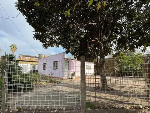 Adolfo Alsina 3200