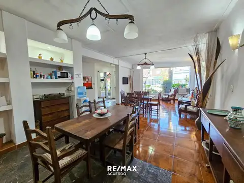 Hotel en Venta en San Nicolas De Los Arroyos, USD 400.000