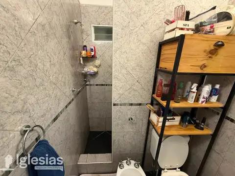 Depto Tipo Casa en Venta con 1 cocheras