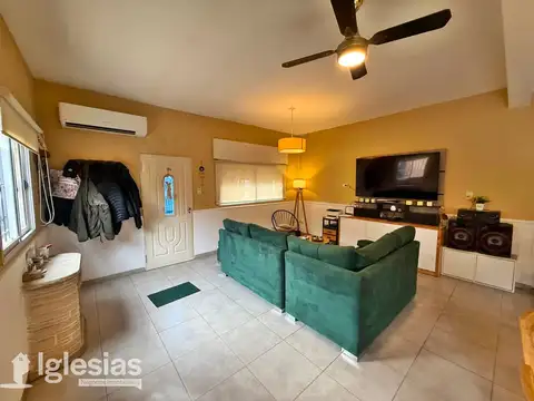 Depto Tipo Casa en Venta de 4 ambientes