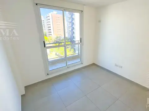 Departamento en Alquiler con 1 cocheras