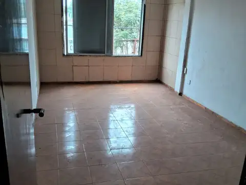 Avenida Calchaquí 5100, Piso 1