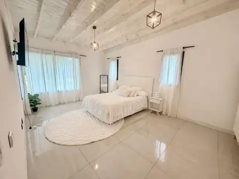 Casa en Alquiler en Barrancas De San Benito, USD 900
