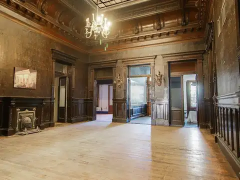 LOCAL COMERCIAL/OFICINAS CASONA ANTIGUA. BARRACAS