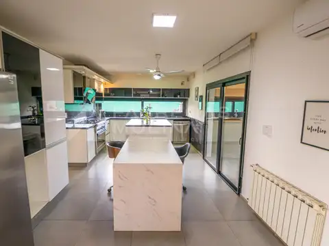Casa en Venta en Villa Allende, USD 430.000