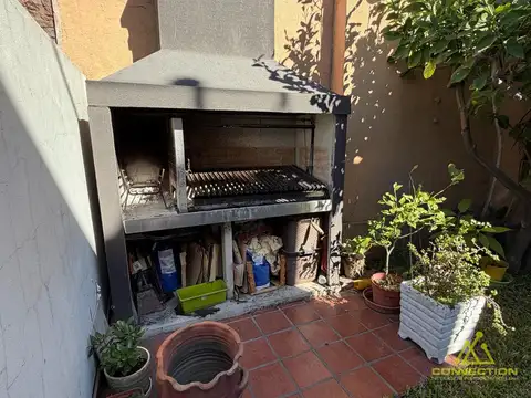 Depto Tipo Casa 3 ambientes con 2 baños