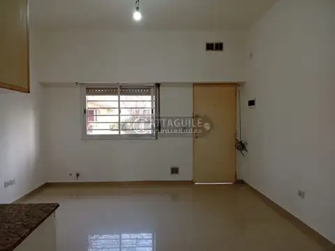 Departamento en Alquiler en San Antonio de Padua, $ 600.000