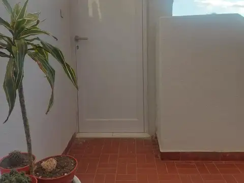 Necochea 858 , Piso 2