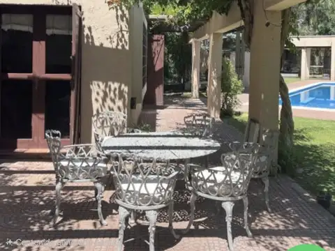 Casa 6 ambientes con 3 baños