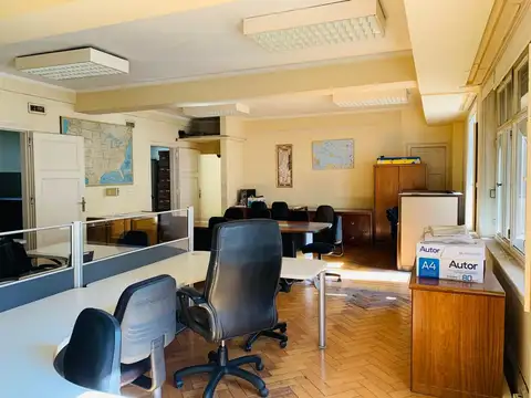 Oficina en Alquiler al Noroeste
