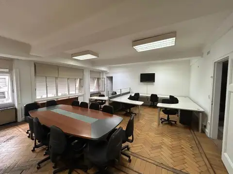 Oficina en Alquiler al Noroeste