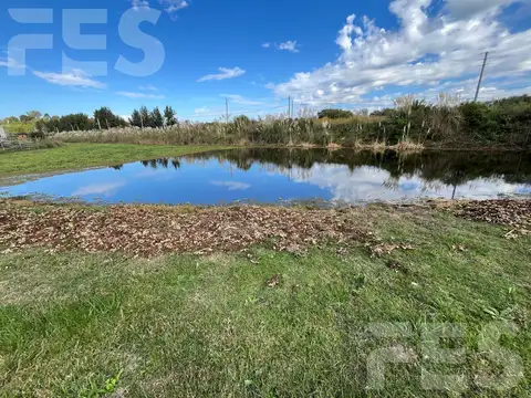 VENTA DE LOTE A LA LAGUNA - BARRIO NAUTICO EL CAZAL