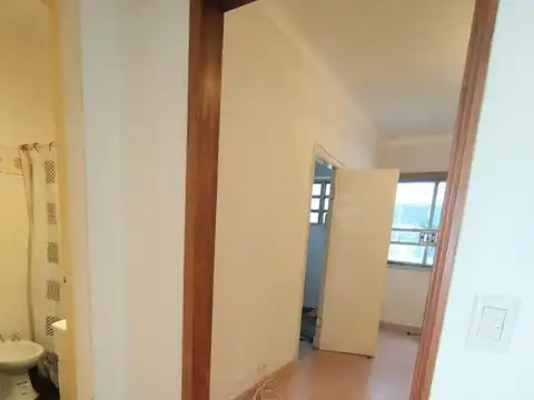 Oficina en Venta en San Isidro Vias / Rolon, USD 78.000