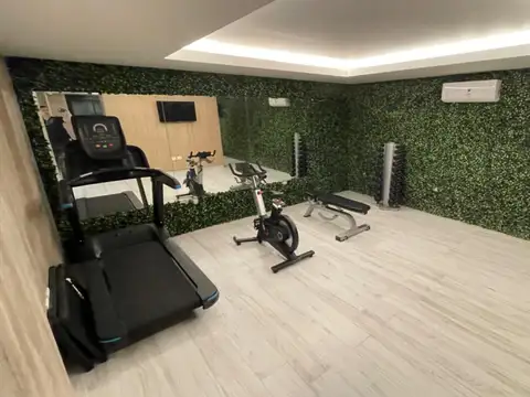 San Juan 2900, Piso PB