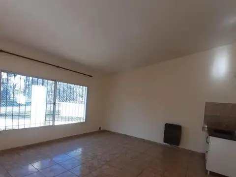 ALQUILA CASA EN RICARDONE