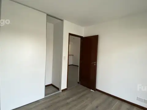 CÓDIGO XVIII | Av. Pellegrini 2632