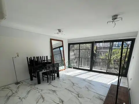 VENTA DE MONO EN PALERMO HOLLYWOOD AMPLIO LUMINOSO C COCHERA