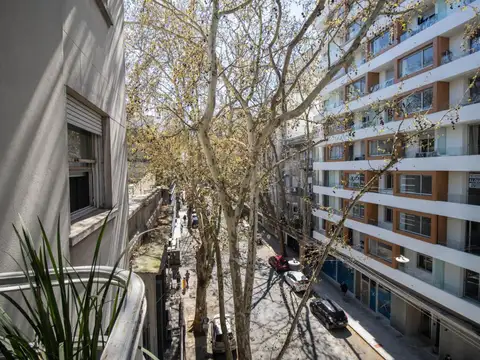 Venta apartamento 3 dormitorios y estudio Centro