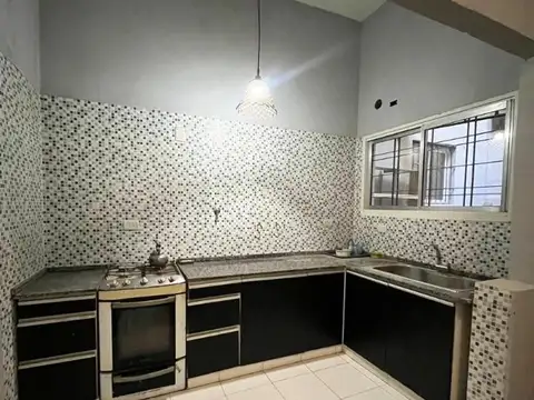 VENTA PH 3 AMBIENTES CON PATIO EN AGRONOMIA