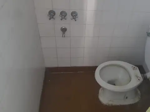 Departamento en Venta en Vicente Lopez Vias / Maipu, USD 240.000