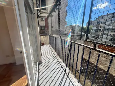 DEPARTAMENTO 2 AMBIENTES CON BALCON Y LAVADERO