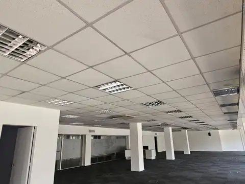 Oficina en Alquiler en Microcentro, $ 1.500.000