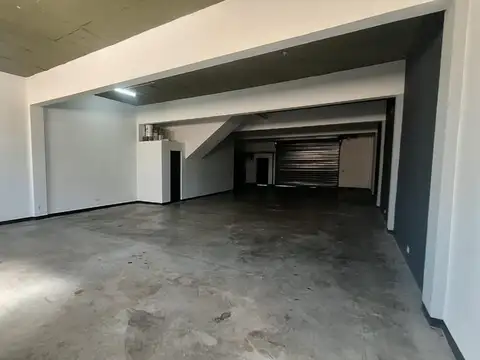 OPORTUNIDAD LOCAL EN CAÑUELAS CENTRO