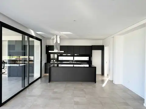 Casa en Venta en Pilar Golf Club, USD 448.000