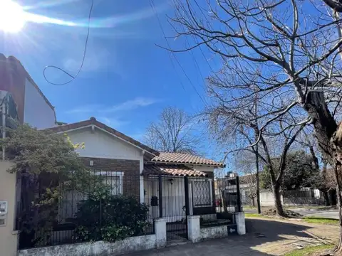 R. Alfonsin Esq Sáenz Peña