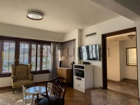 Casa en venta La Plata en Barrio norte de 4 dormitorios
