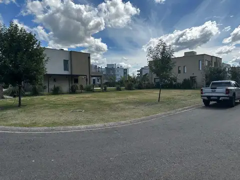 Terreno en Venta en Lagoon Pilar, USD 110.000