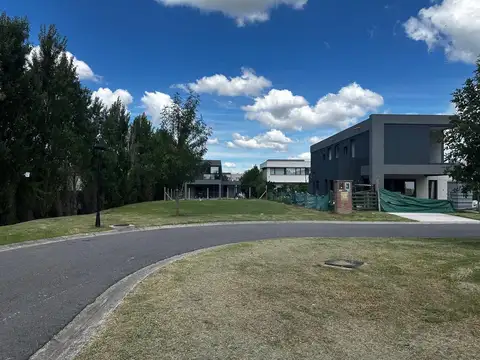 Lote en Venta en Lagoon Pilar