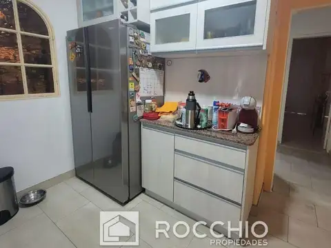 Depto Tipo Casa en Venta 40 años