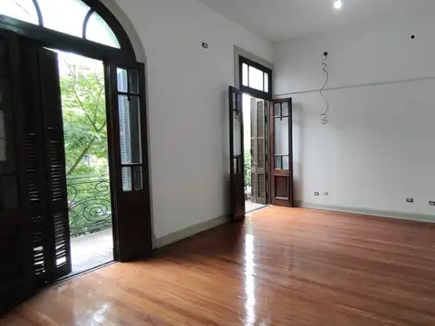 Alquiler PH - Uso Profesional - Av. Directorio al 100 - Caballito/Parque Chacabuco