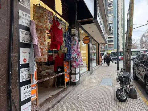 Alquiler Local en Once